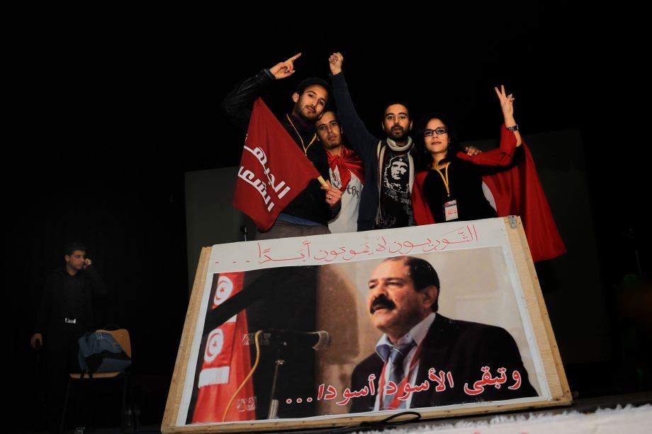 37 Militants du front populaire